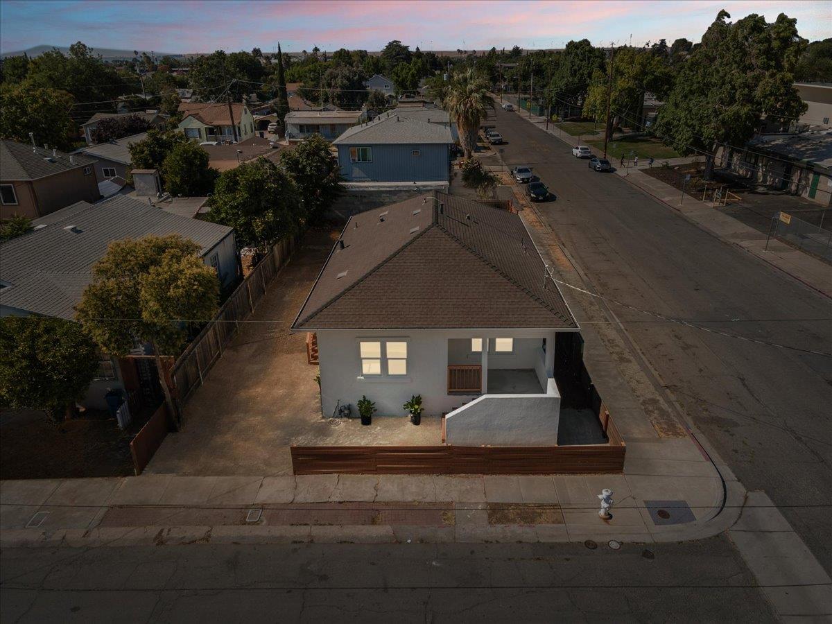 Detail Gallery Image 2 of 68 For 500 W 16th St, Antioch,  CA 94509 - 3 Beds | 2 Baths