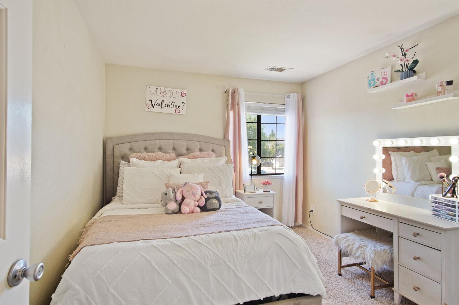 Detail Gallery Image 20 of 39 For 3009 Glen Grove Ct, Ceres,  CA 95307 - 5 Beds | 3 Baths