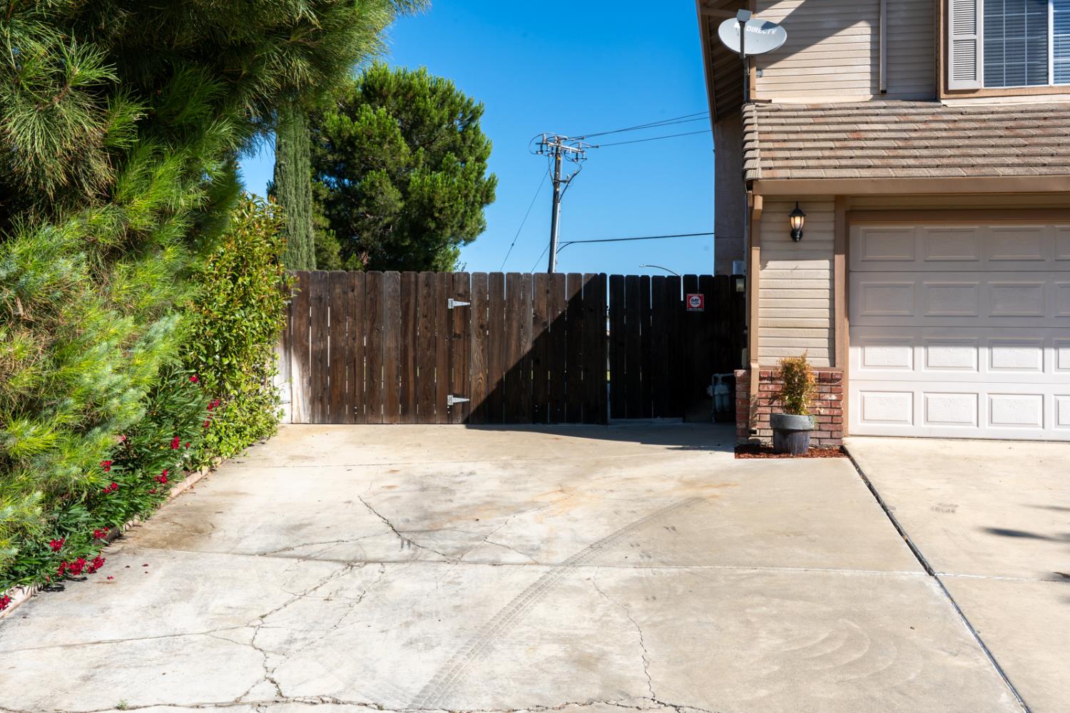 Detail Gallery Image 5 of 58 For 92 Tangelo St, Los Banos,  CA 93635 - 3 Beds | 2/1 Baths