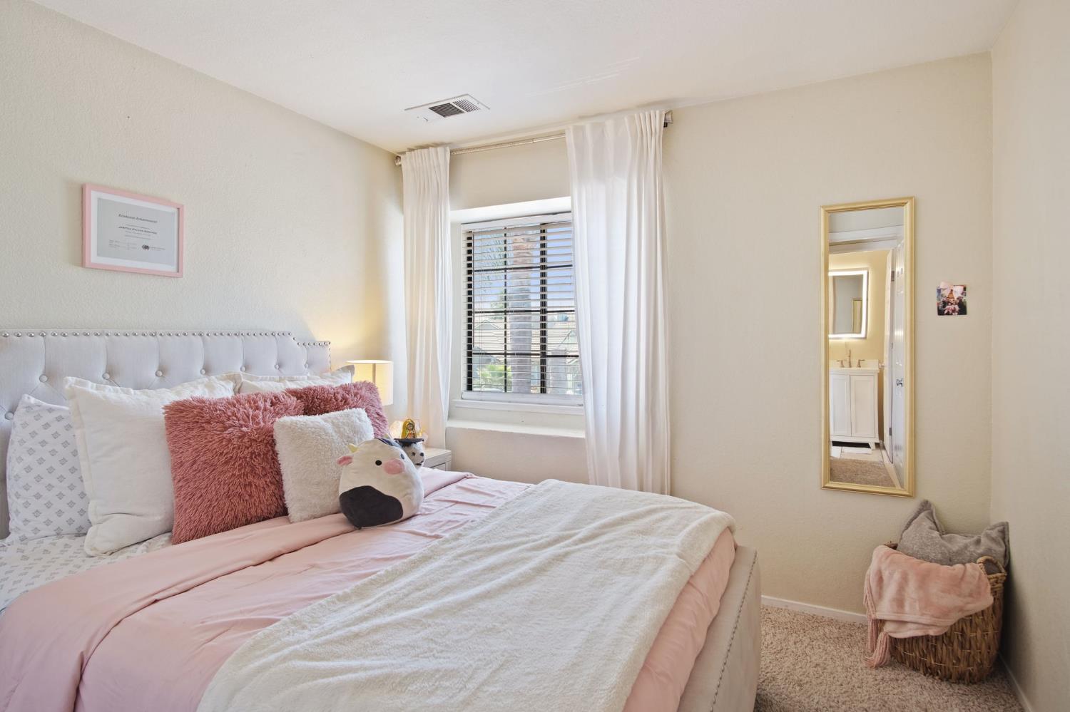 Detail Gallery Image 21 of 39 For 3009 Glen Grove Ct, Ceres,  CA 95307 - 5 Beds | 3 Baths