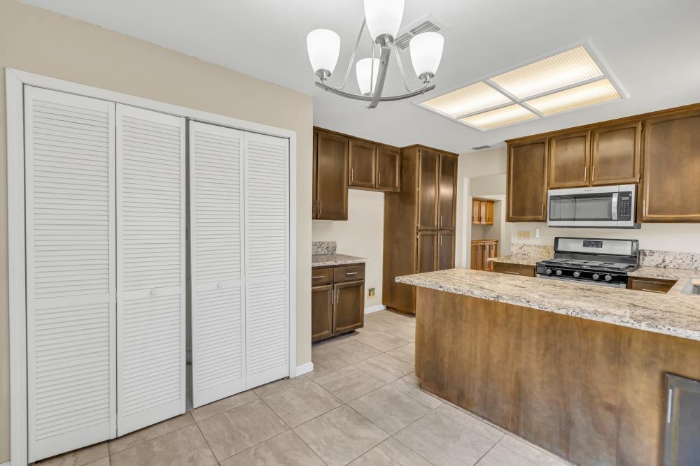 Detail Gallery Image 13 of 33 For 8200 Northam Dr, Antelope,  CA 95843 - 3 Beds | 2 Baths