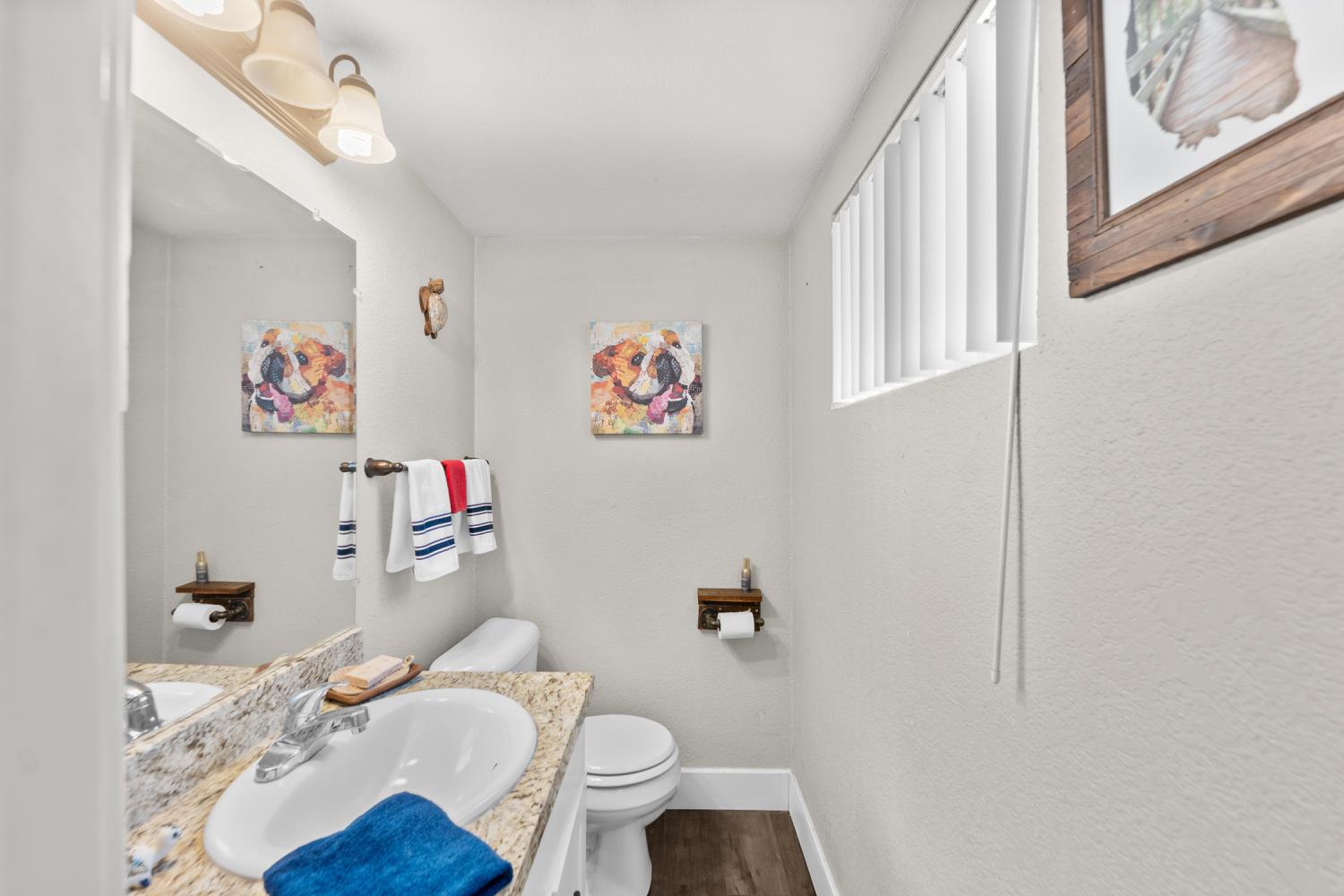 Detail Gallery Image 31 of 63 For 3641 5th Ave, Sacramento,  CA 95817 - 3 Beds | 1/1 Baths