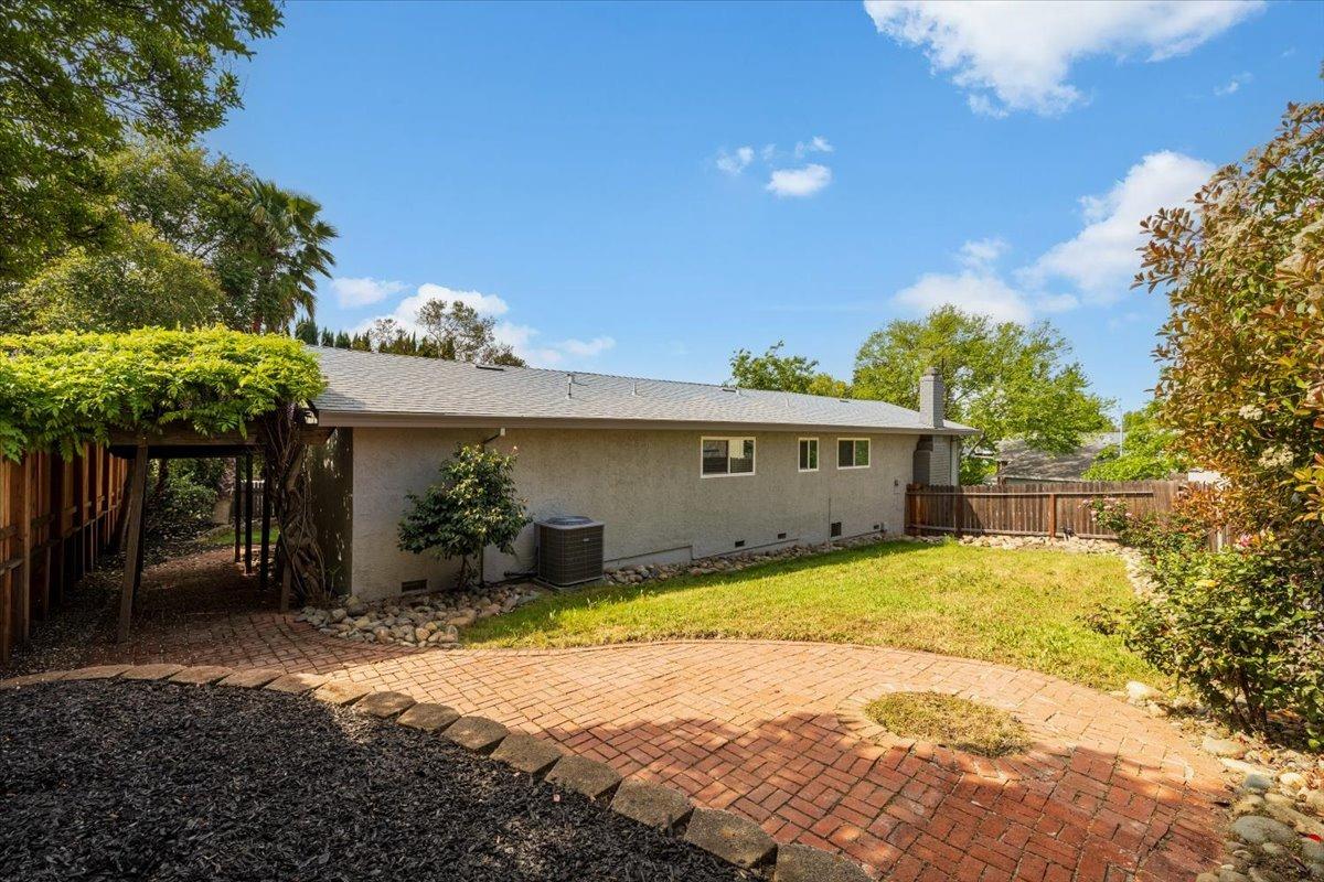 Detail Gallery Image 31 of 40 For 7821 Palmyra Dr, Fair Oaks,  CA 95628 - 3 Beds | 2 Baths