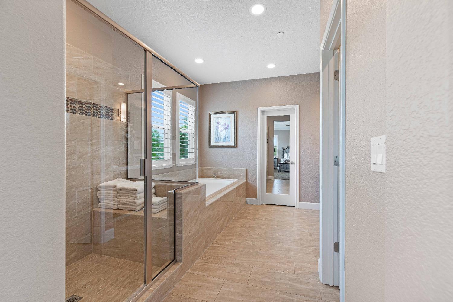 Detail Gallery Image 24 of 55 For 2816 Westport Cir, Oakdale,  CA 95361 - 4 Beds | 3 Baths