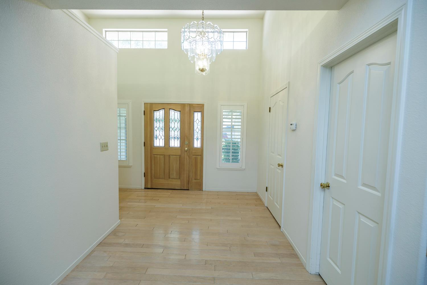 Detail Gallery Image 7 of 70 For 3709 Springcreek Dr, Modesto,  CA 95355 - 3 Beds | 2/1 Baths