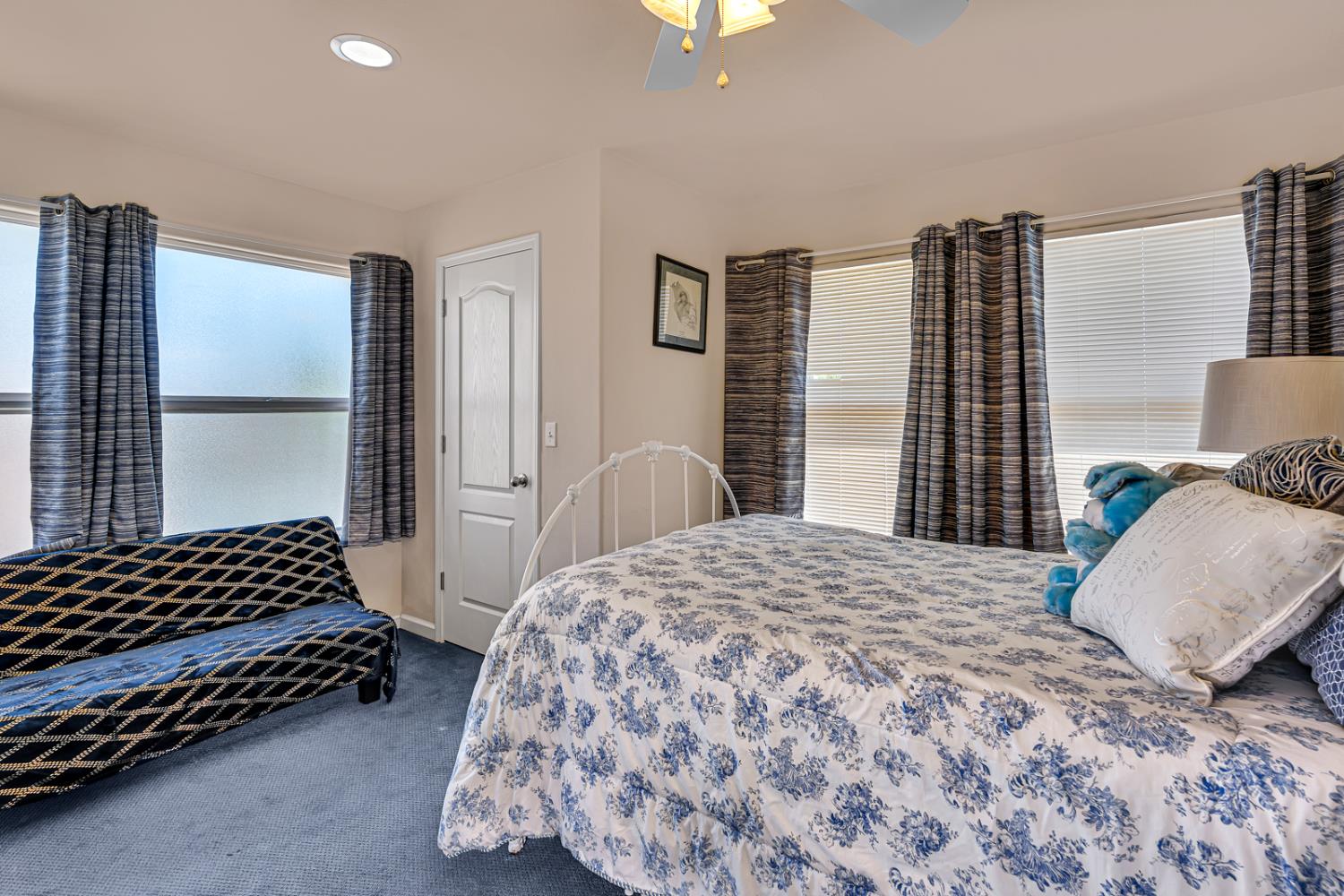 Detail Gallery Image 86 of 96 For 6663 Desert Springs St, Chowchilla,  CA 93610 - 5 Beds | 4 Baths