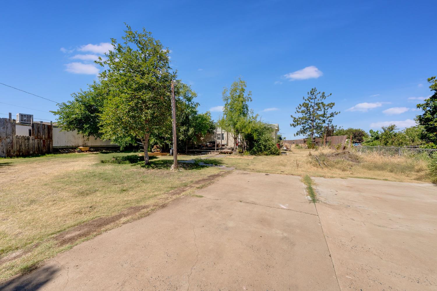 Detail Gallery Image 2 of 53 For 1863 20th St, Oroville,  CA 95965 - 2 Beds | 2 Baths