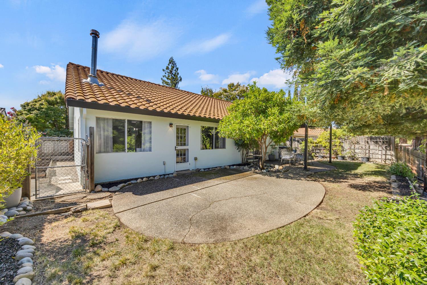 Detail Gallery Image 42 of 57 For 5112 Charter Ct, Rocklin,  CA 95765 - 4 Beds | 2 Baths