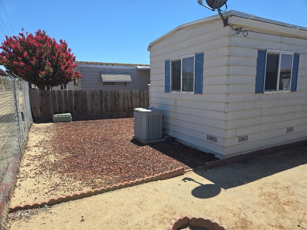 Detail Gallery Image 22 of 23 For 1400 N Tully Rd 32, Turlock,  CA 95380 - 2 Beds | 1 Baths