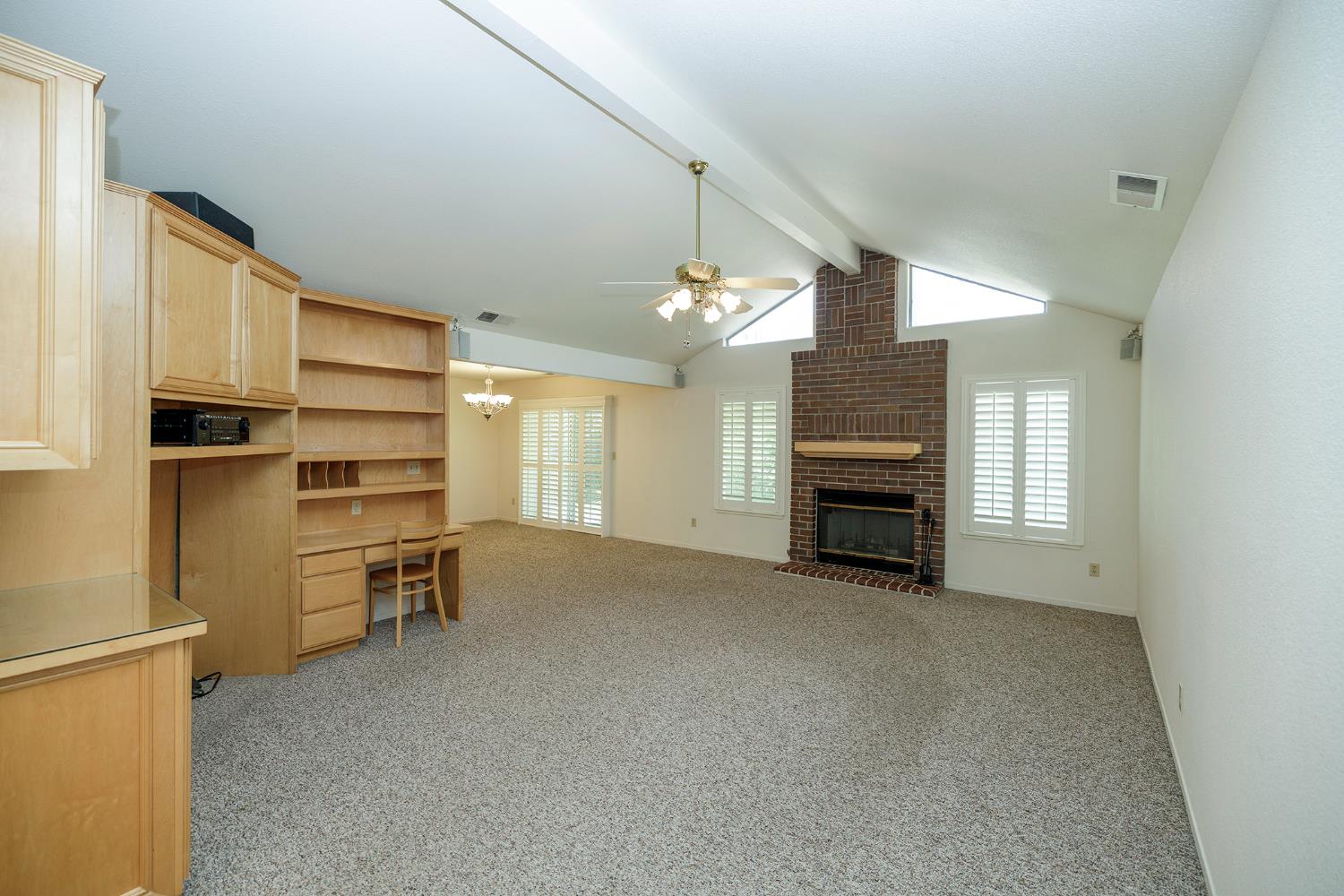 Detail Gallery Image 16 of 70 For 3709 Springcreek Dr, Modesto,  CA 95355 - 3 Beds | 2/1 Baths