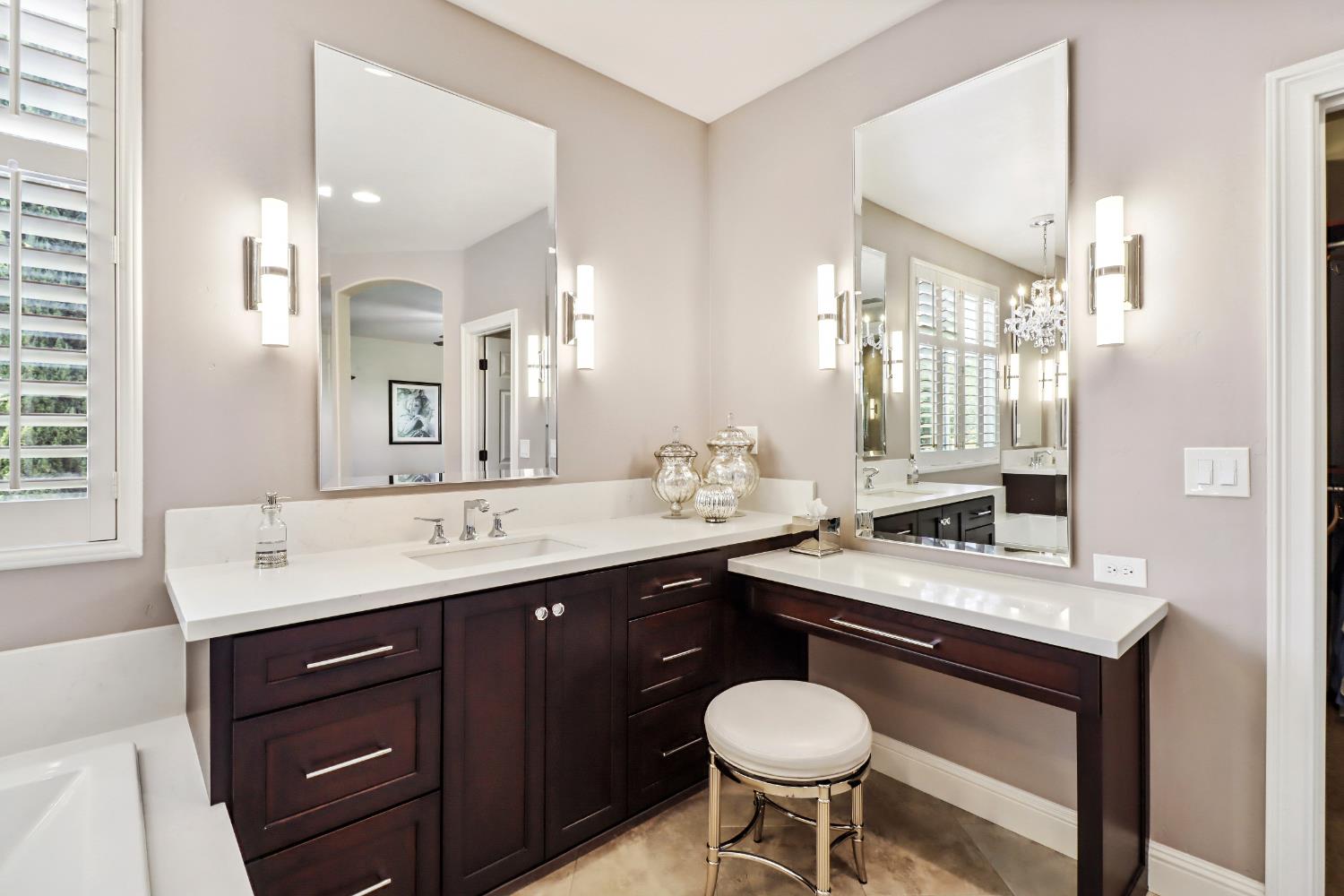 Detail Gallery Image 39 of 59 For 9661 Clos Du Lac Cir, Loomis,  CA 95650 - 4 Beds | 4/1 Baths
