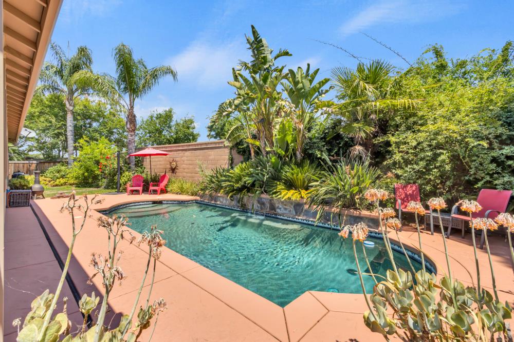Detail Gallery Image 47 of 62 For 107 Dragonfly Cir, Sacramento,  CA 95834 - 3 Beds | 2 Baths
