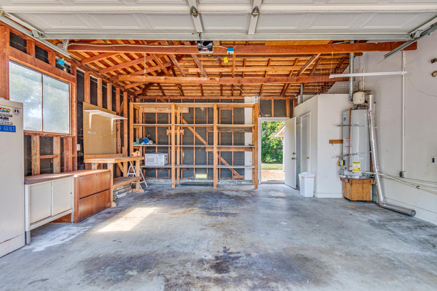 Detail Gallery Image 35 of 36 For 3232 Strevel Way, Sacramento,  CA 95825 - 3 Beds | 1/1 Baths