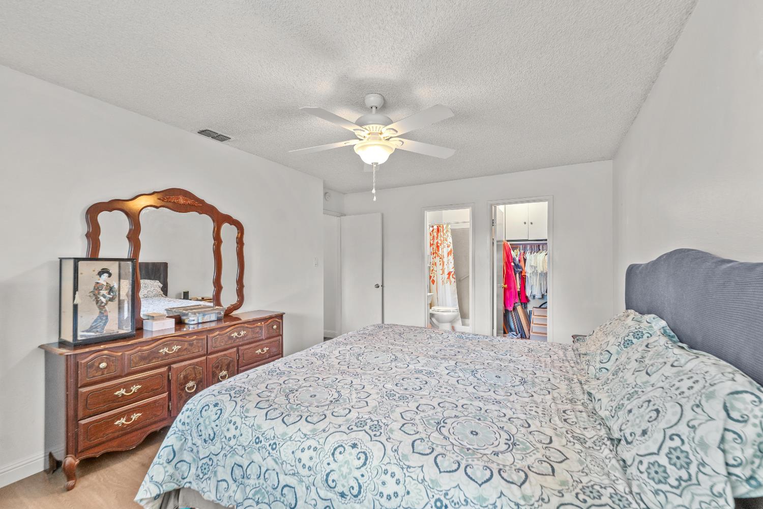 Detail Gallery Image 24 of 39 For 8852 Salmon Falls Dr, Sacramento,  CA 95826 - 3 Beds | 2 Baths