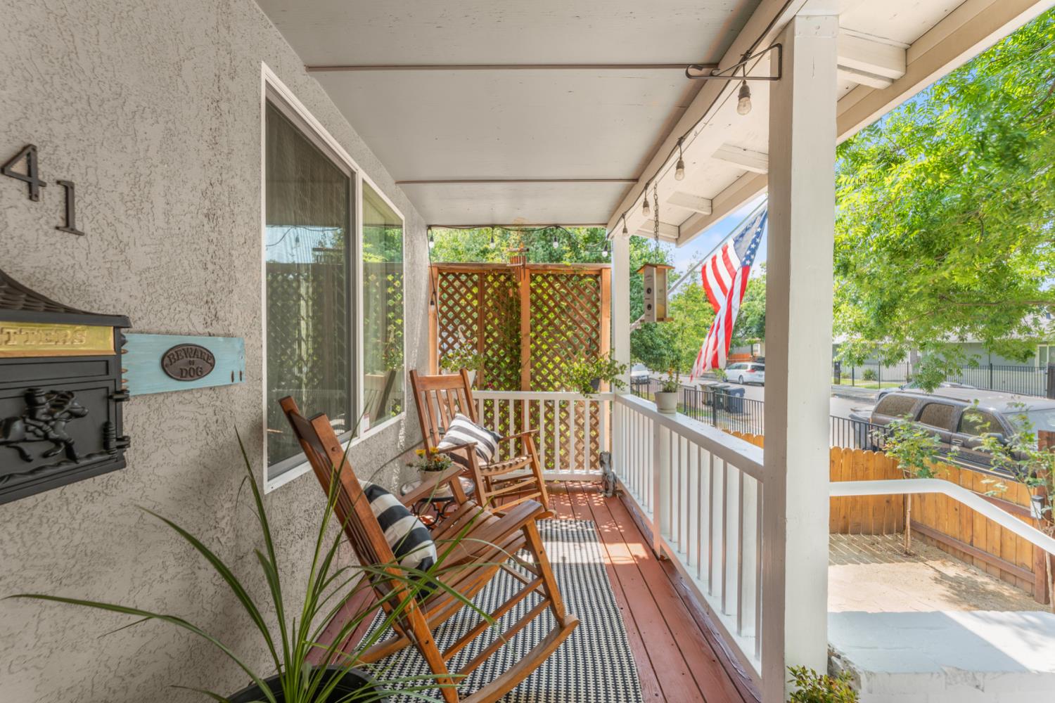 Detail Gallery Image 5 of 63 For 3641 5th Ave, Sacramento,  CA 95817 - 3 Beds | 1/1 Baths