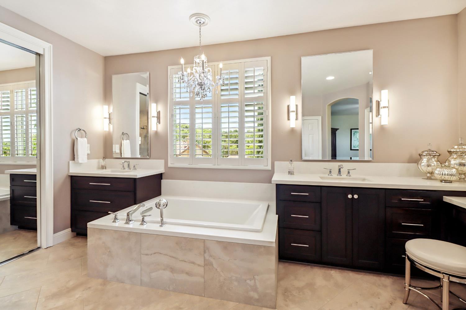 Detail Gallery Image 37 of 59 For 9661 Clos Du Lac Cir, Loomis,  CA 95650 - 4 Beds | 4/1 Baths