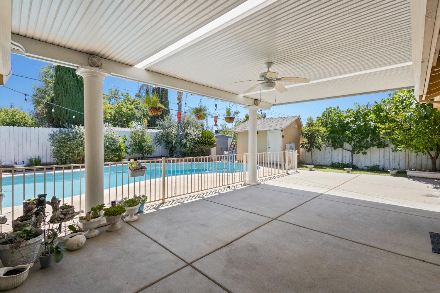 Detail Gallery Image 53 of 64 For 6732 Bismarck Dr, North Highlands,  CA 95660 - 5 Beds | 2/1 Baths