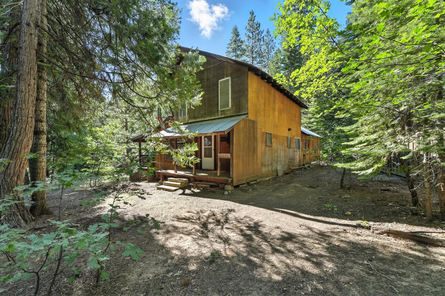 Detail Gallery Image 2 of 33 For 46 Summit Level Rd, Arnold,  CA 95223 - 3 Beds | 1 Baths