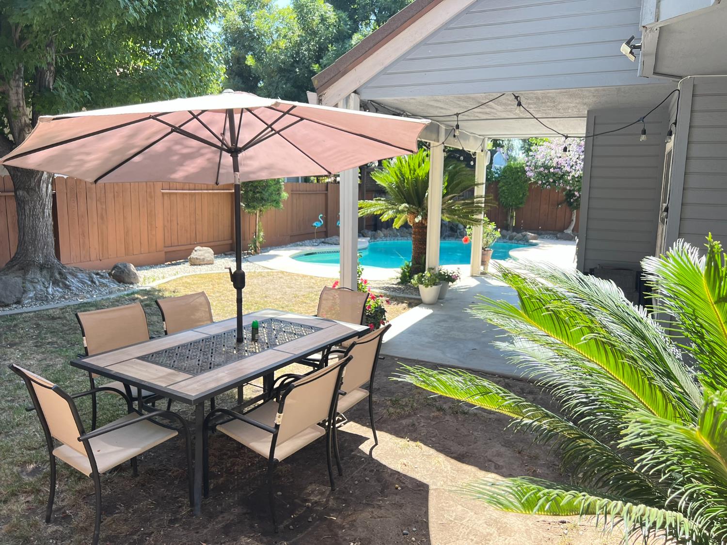 Detail Gallery Image 6 of 33 For 2612 Snyder, Modesto,  CA 95356 - 3 Beds | 2 Baths