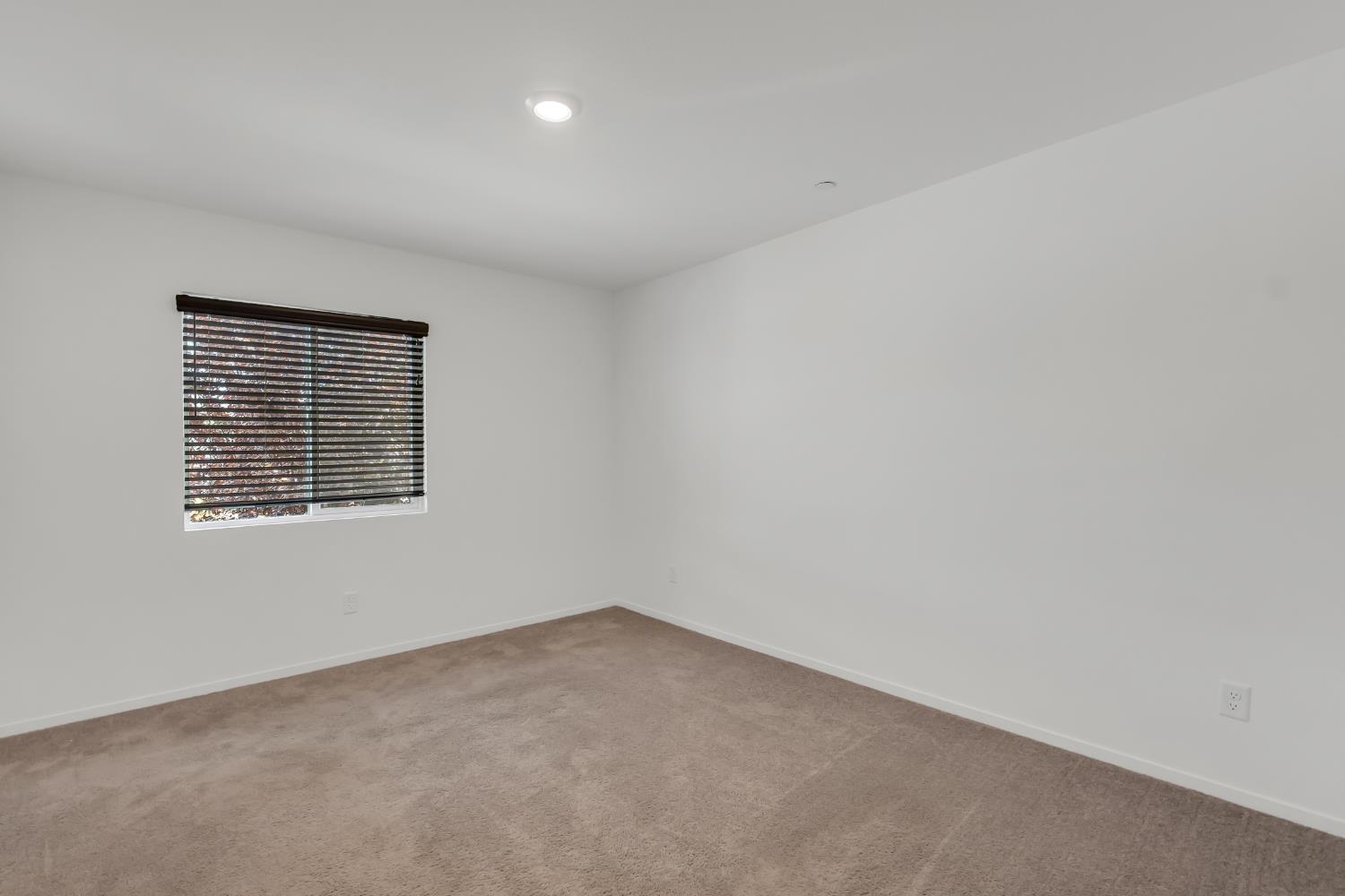 Detail Gallery Image 17 of 32 For 20 Mineral Way, Oroville,  CA 95965 - 4 Beds | 2 Baths