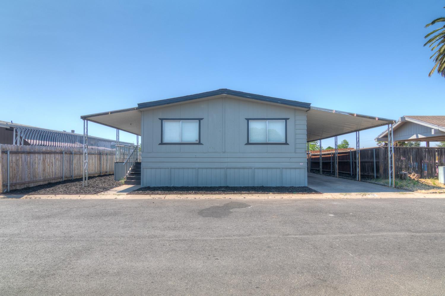 Detail Gallery Image 1 of 30 For 6057 Griffith Ave 10, Marysville,  CA 95901 - 3 Beds | 2 Baths