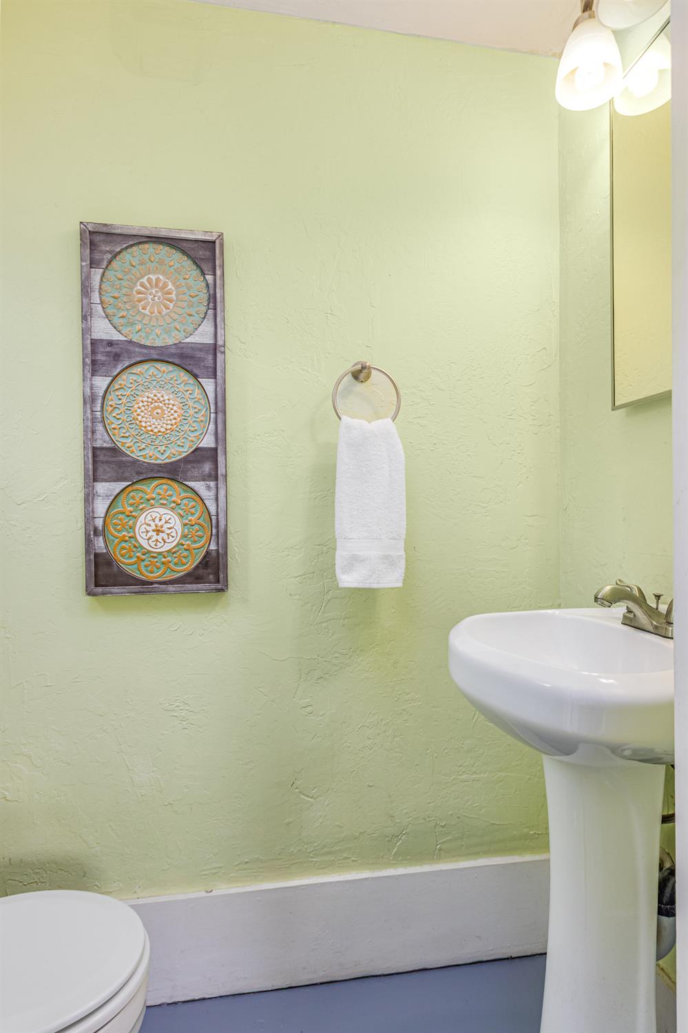 Detail Gallery Image 34 of 36 For 3232 Strevel Way, Sacramento,  CA 95825 - 3 Beds | 1/1 Baths