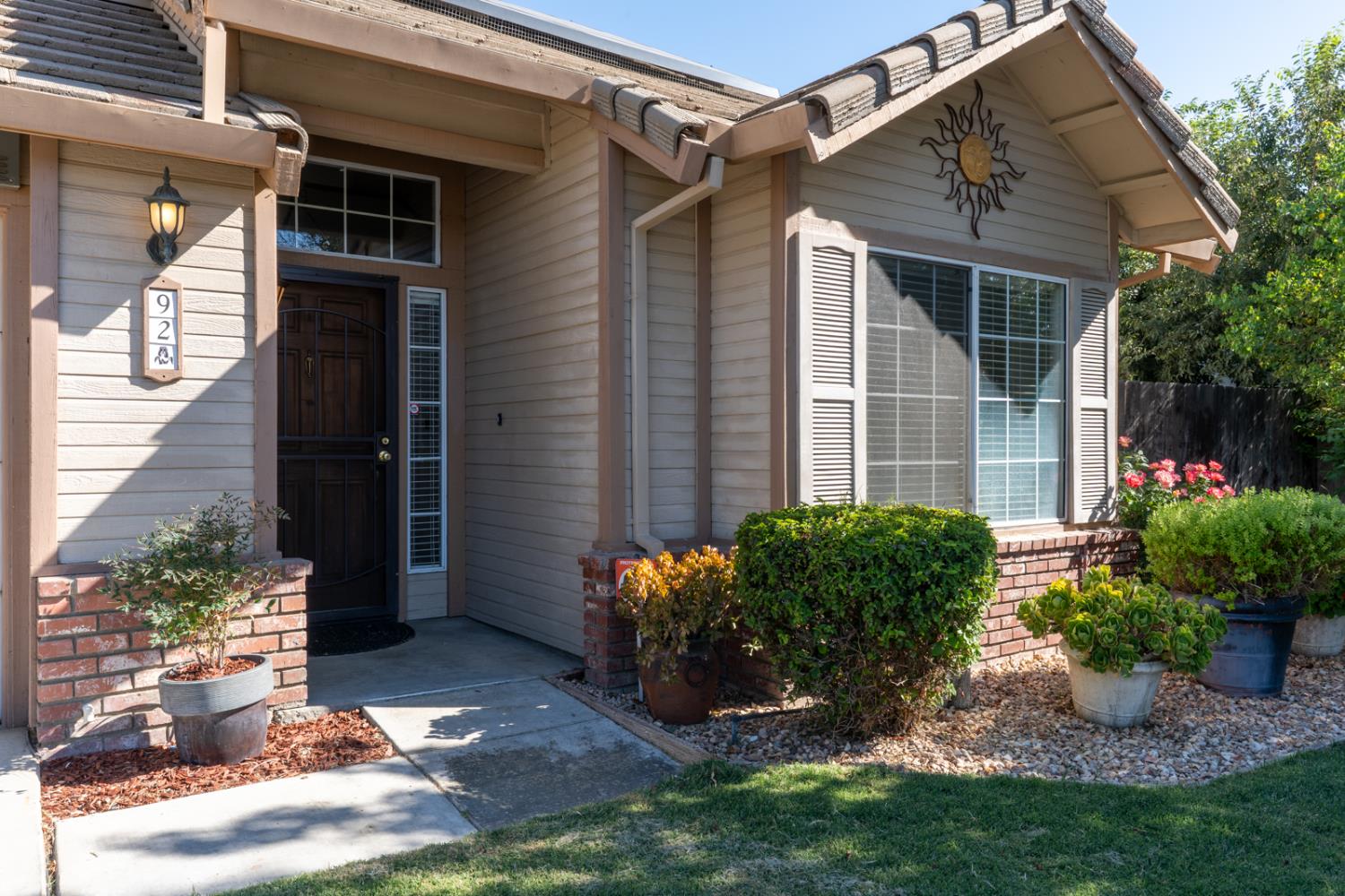 Detail Gallery Image 6 of 58 For 92 Tangelo St, Los Banos,  CA 93635 - 3 Beds | 2/1 Baths