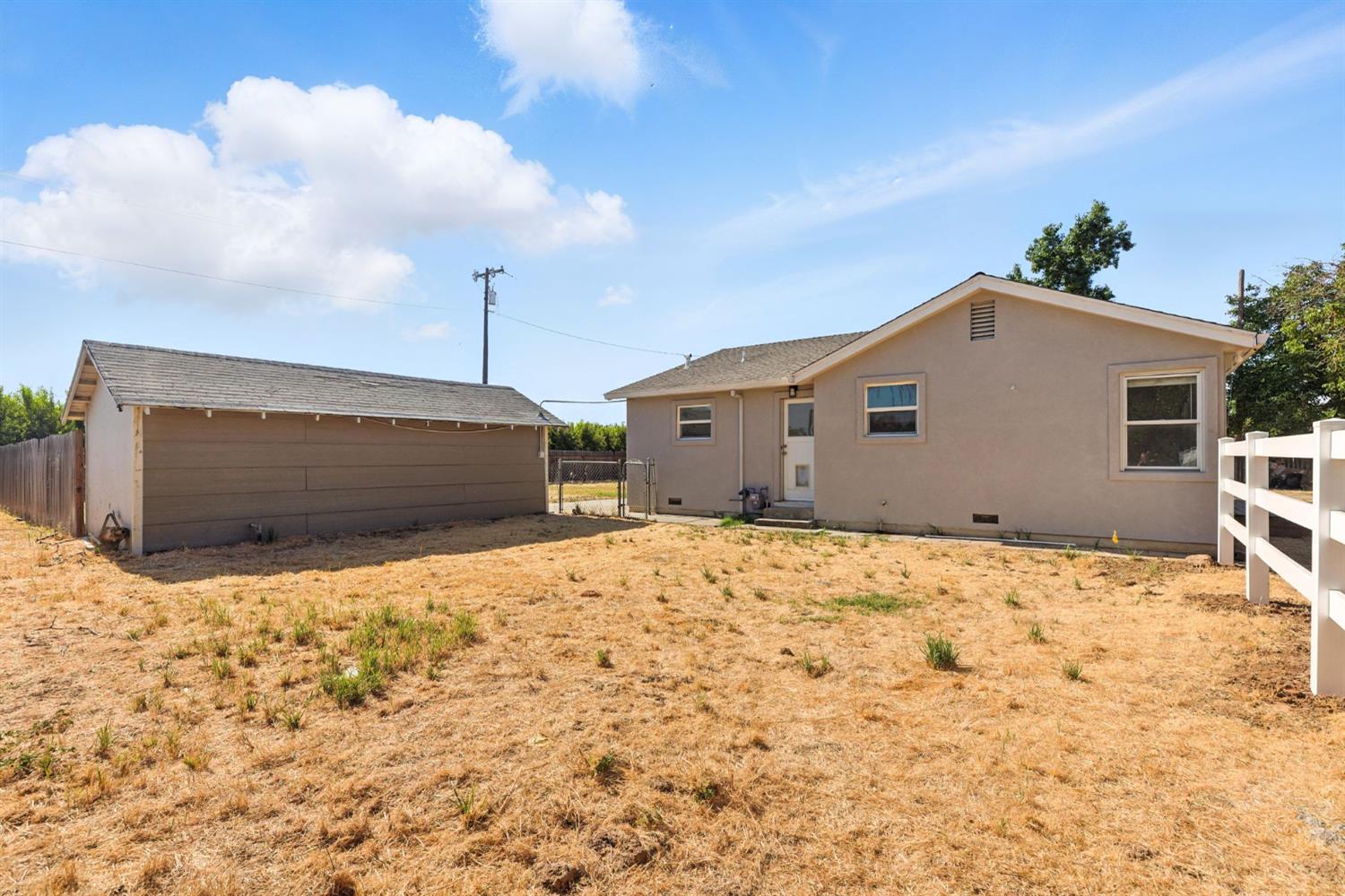 Detail Gallery Image 11 of 30 For 8335 State Highway 70, Marysville,  CA 95901 - 2 Beds | 1 Baths