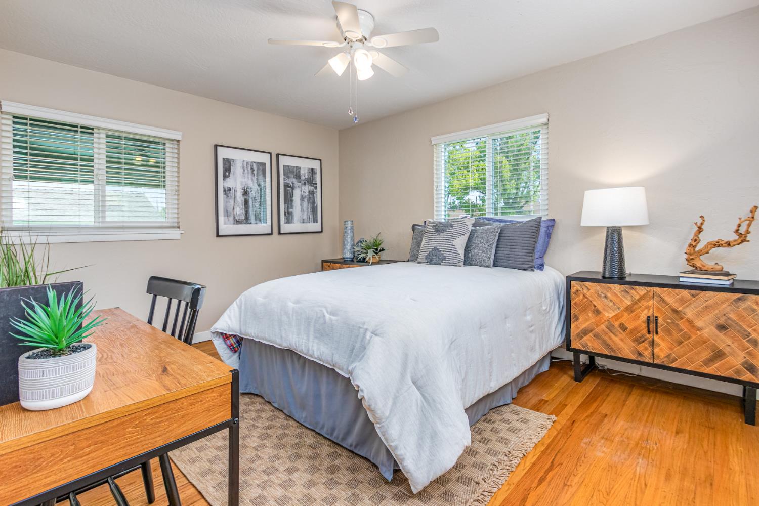 Detail Gallery Image 25 of 36 For 3232 Strevel Way, Sacramento,  CA 95825 - 3 Beds | 1/1 Baths