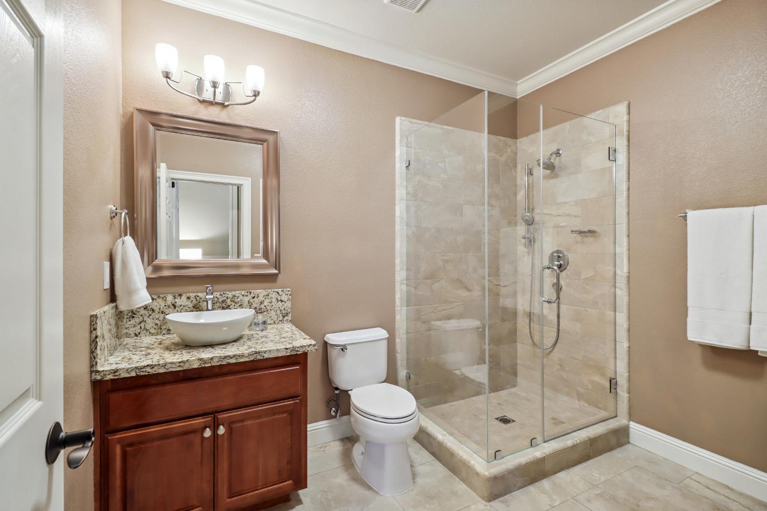 Detail Gallery Image 47 of 59 For 9661 Clos Du Lac Cir, Loomis,  CA 95650 - 4 Beds | 4/1 Baths