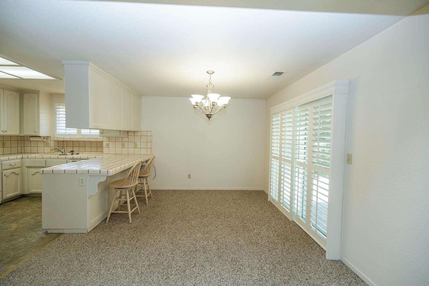 Detail Gallery Image 24 of 70 For 3709 Springcreek Dr, Modesto,  CA 95355 - 3 Beds | 2/1 Baths