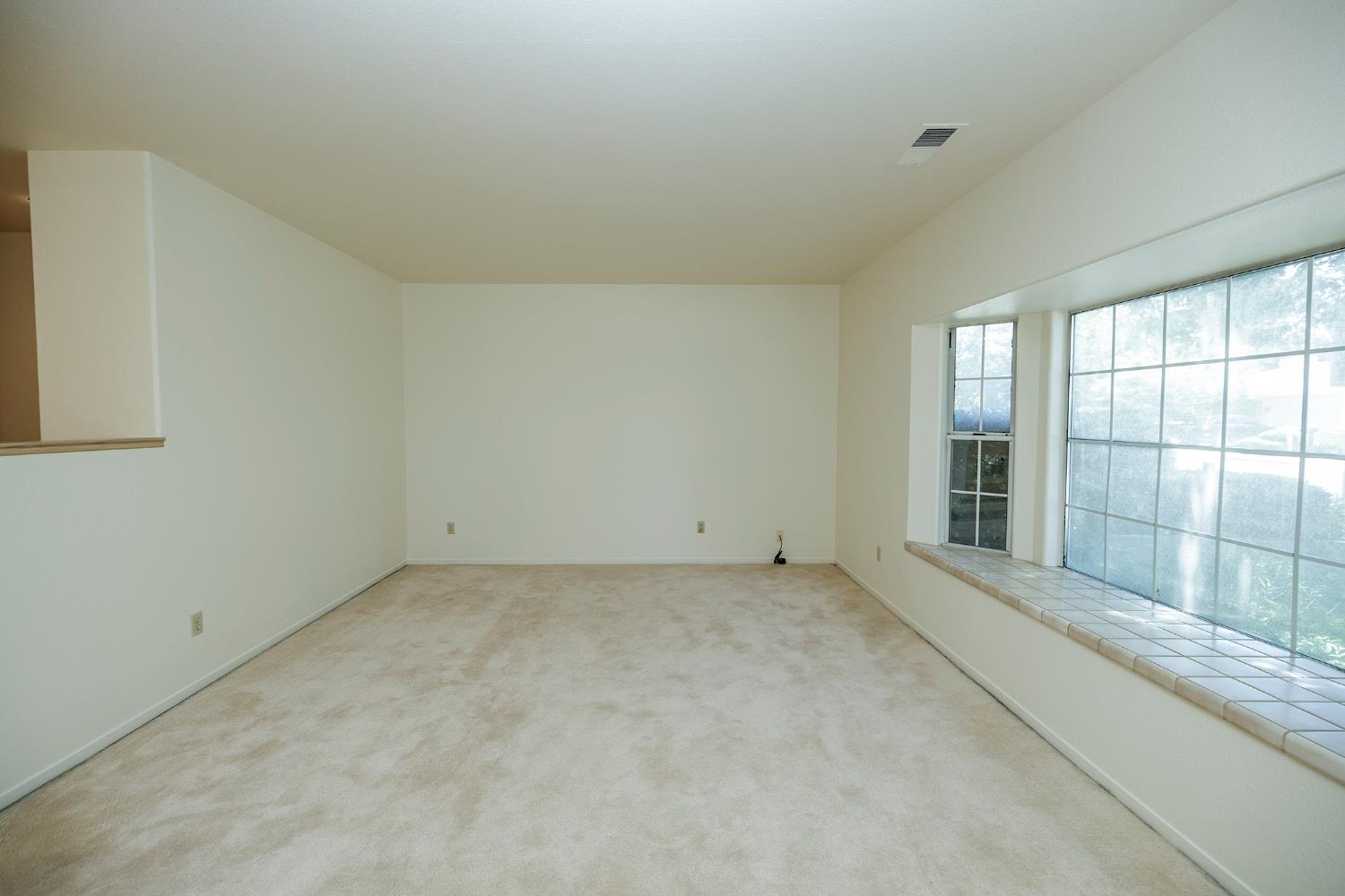 Detail Gallery Image 11 of 70 For 3709 Springcreek Dr, Modesto,  CA 95355 - 3 Beds | 2/1 Baths