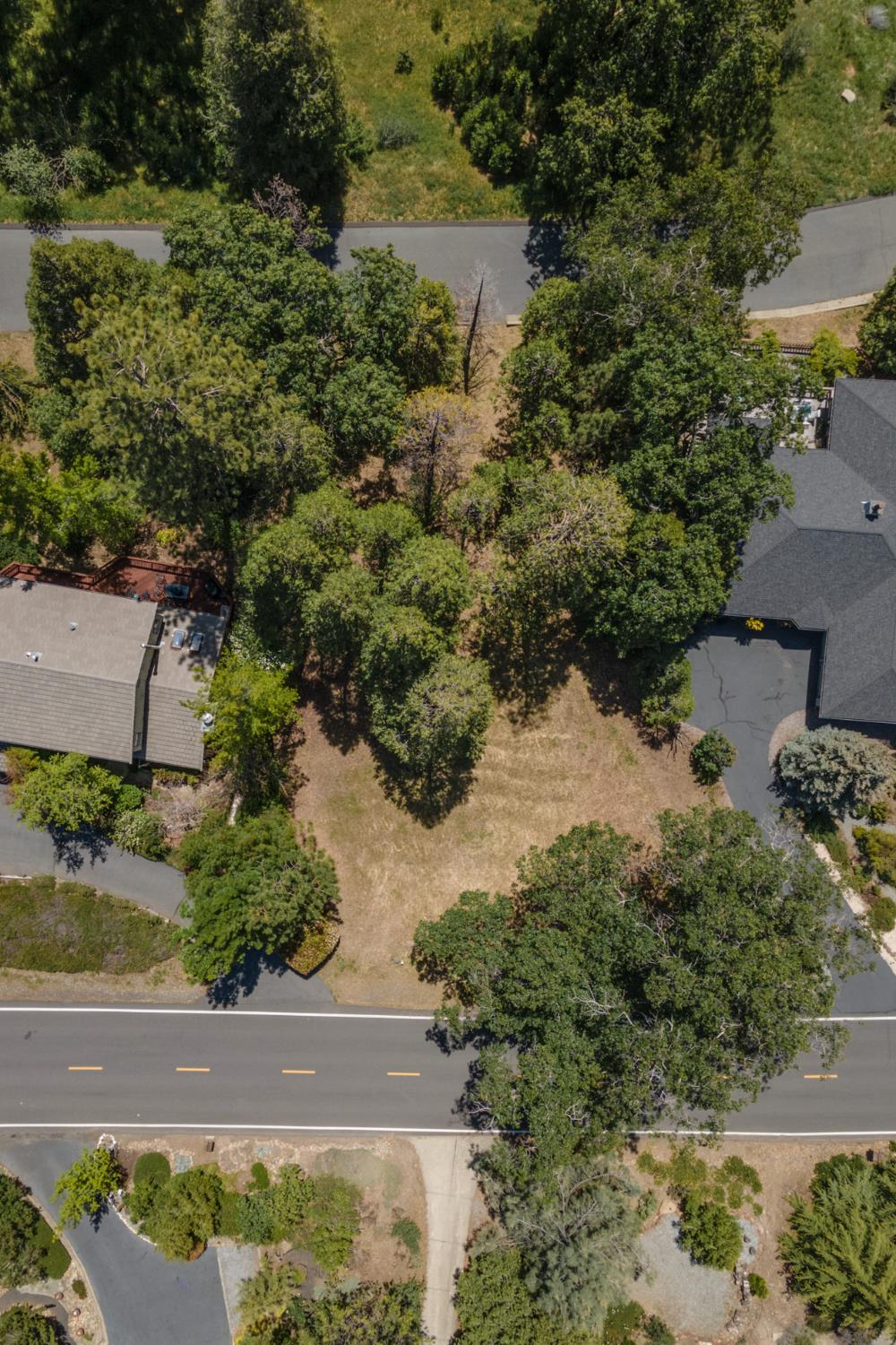 Detail Gallery Image 7 of 17 For 533 Forest Meadows Dr, Murphys,  CA 95247 - – Beds | – Baths
