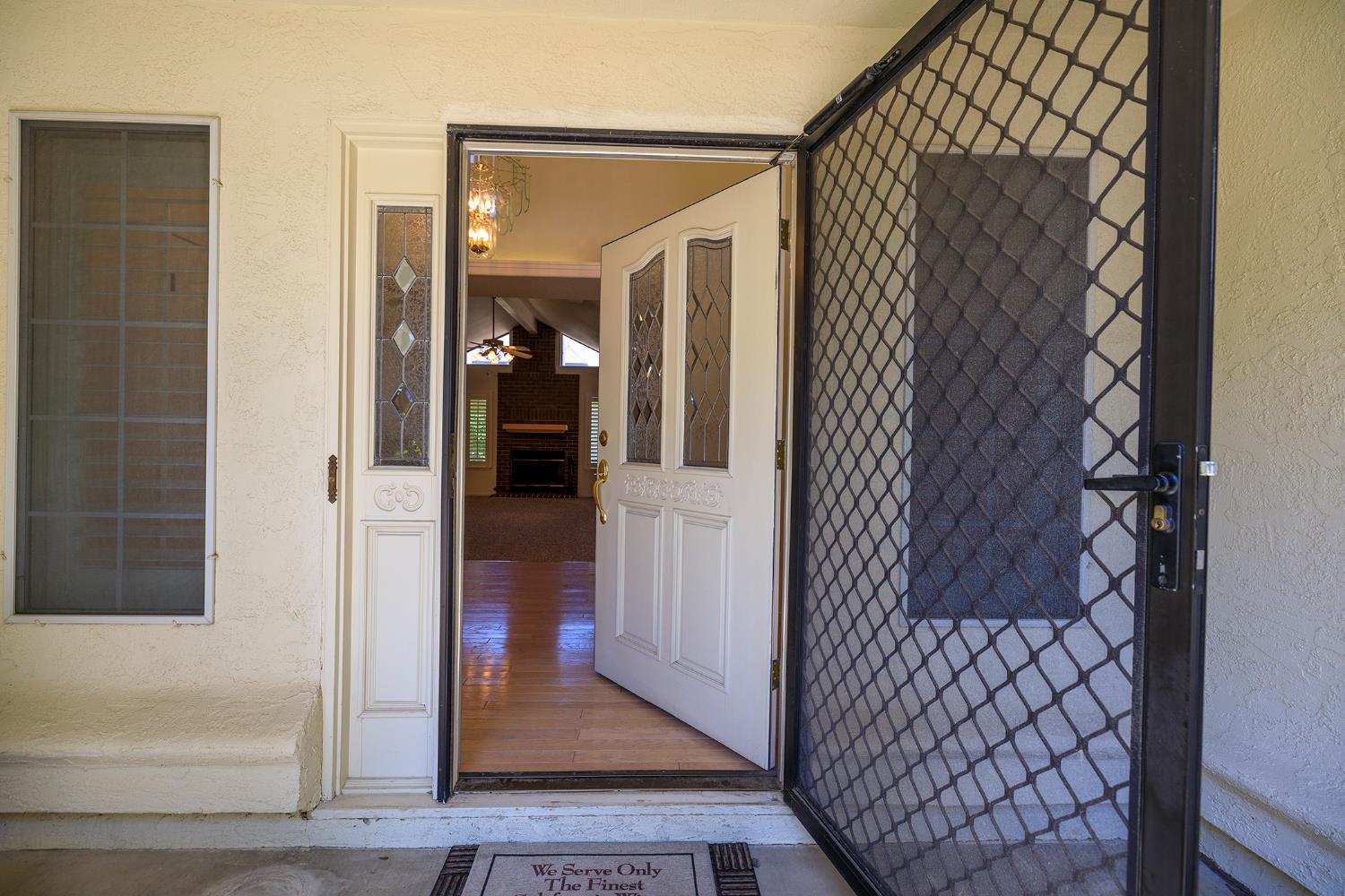 Detail Gallery Image 6 of 70 For 3709 Springcreek Dr, Modesto,  CA 95355 - 3 Beds | 2/1 Baths