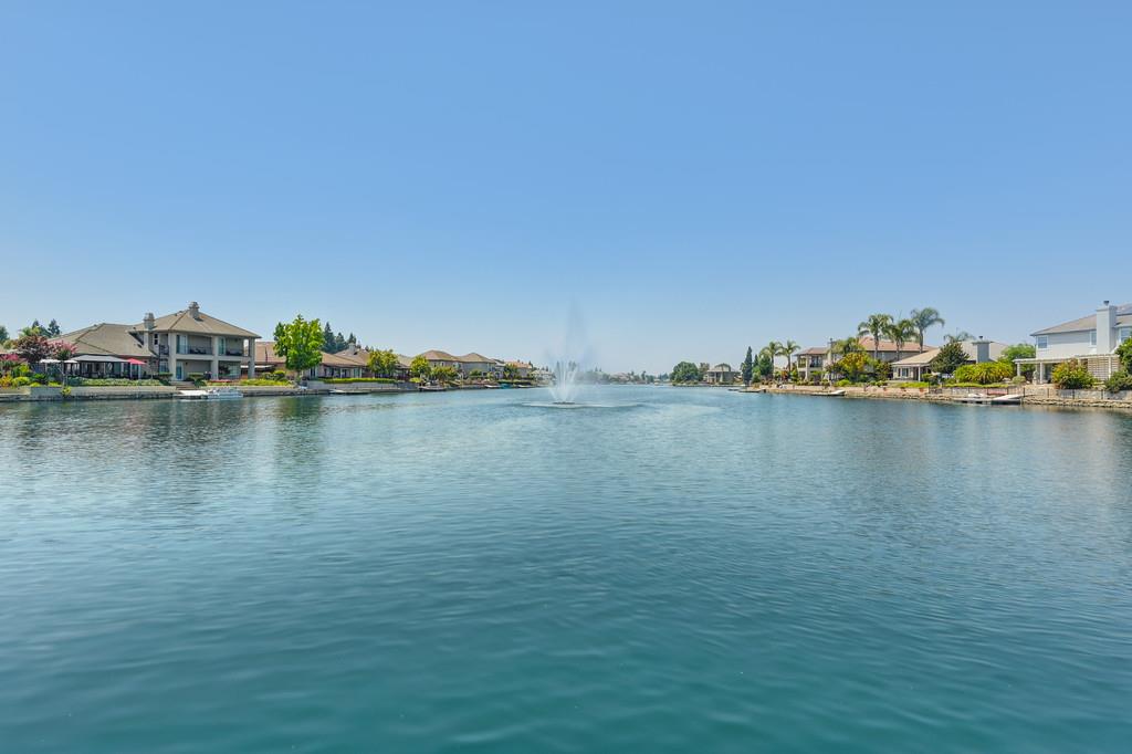 Detail Gallery Image 45 of 51 For 9567 Diamond Point Ln, Elk Grove,  CA 95758 - 4 Beds | 2/1 Baths
