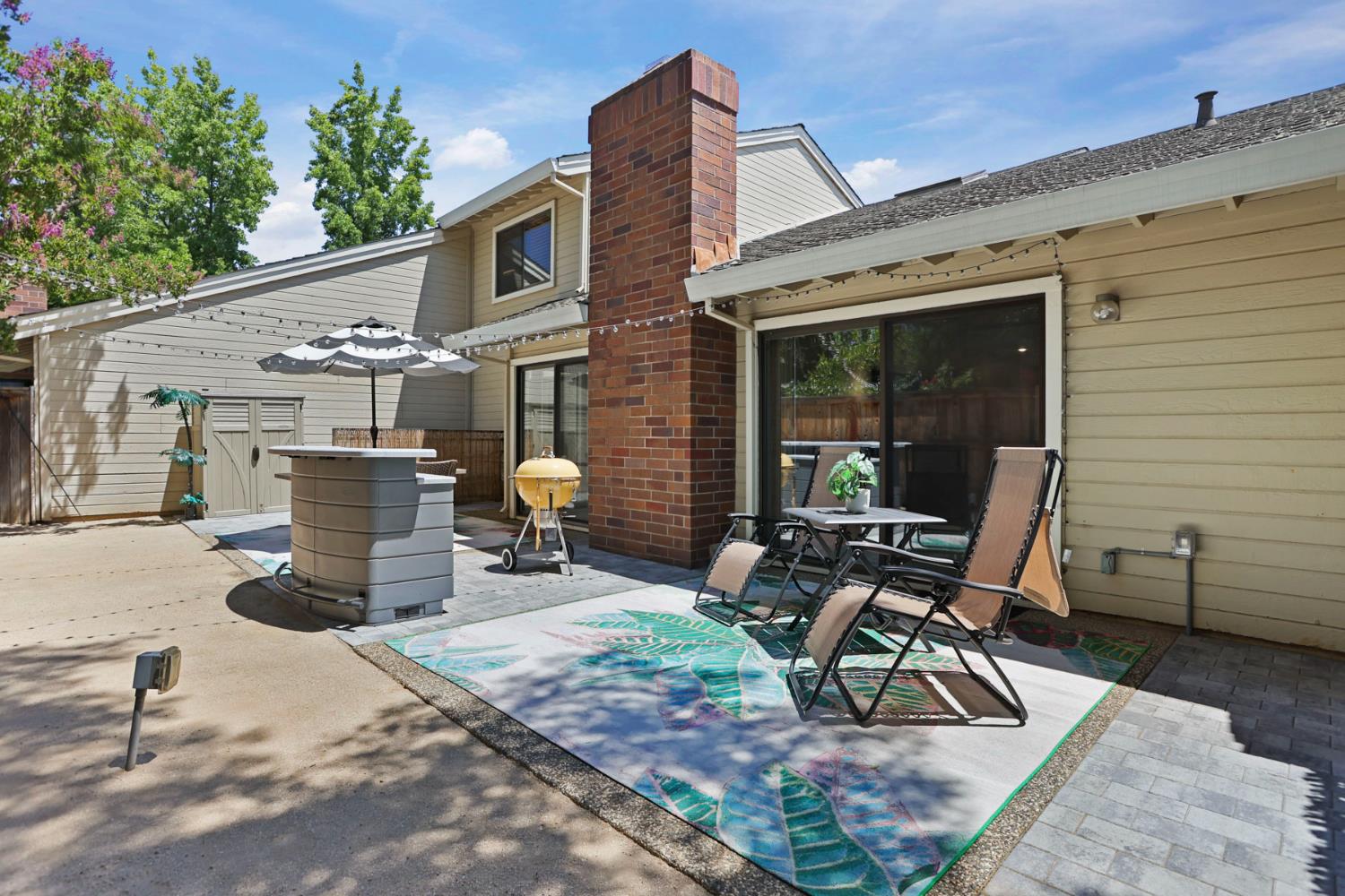 Detail Gallery Image 34 of 42 For 9105 Westcliff Ln, Fair Oaks,  CA 95628 - 3 Beds | 2/1 Baths