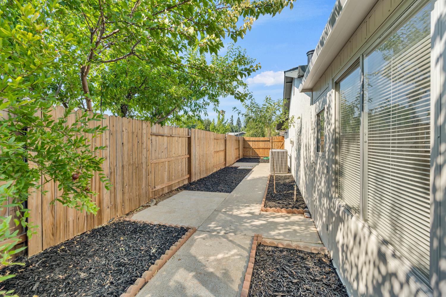 Detail Gallery Image 52 of 66 For 9184 Brian Ct, Sacramento,  CA 95826 - 3 Beds | 2 Baths