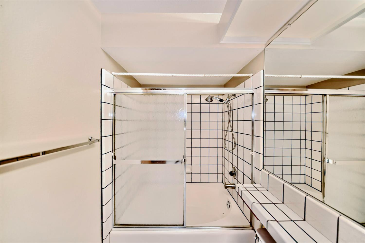 Detail Gallery Image 43 of 79 For 1516 Palmdale Dr, Modesto,  CA 95355 - 3 Beds | 2 Baths