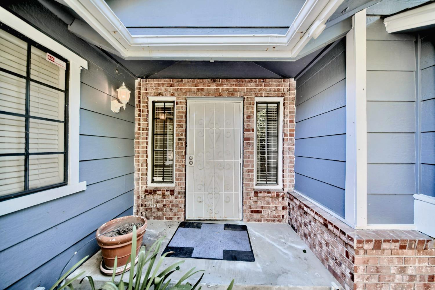 Detail Gallery Image 6 of 79 For 1516 Palmdale Dr, Modesto,  CA 95355 - 3 Beds | 2 Baths