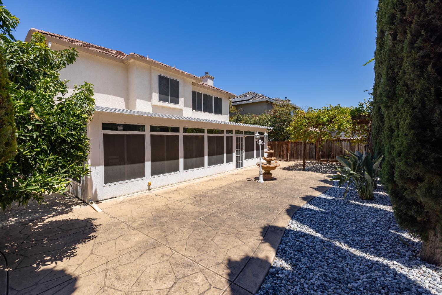 Detail Gallery Image 62 of 65 For 1880 Persimmon Way, Tracy,  CA 95376 - 5 Beds | 3 Baths