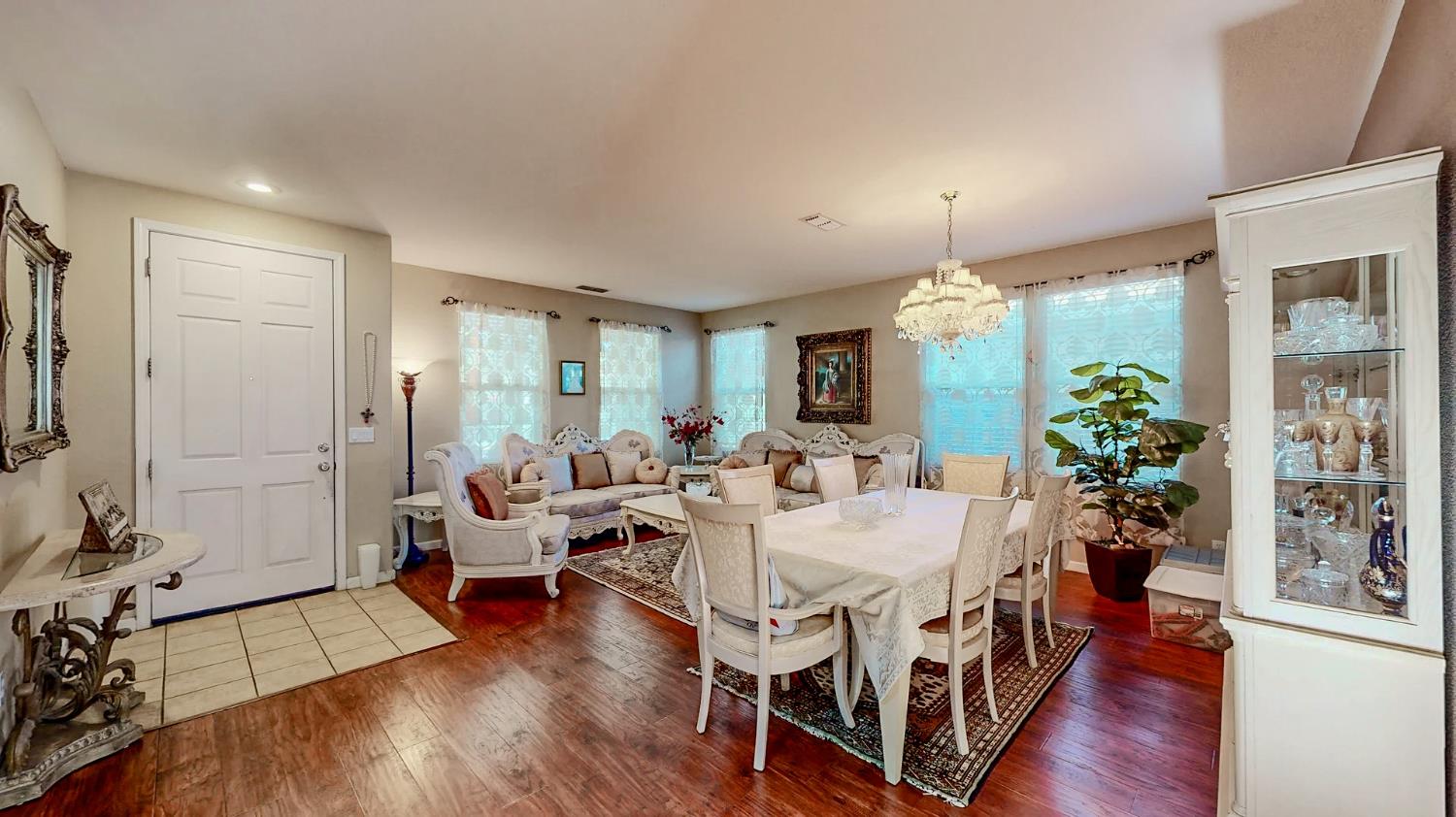 Detail Gallery Image 7 of 37 For 4138 Enclave Dr, Turlock,  CA 95382 - 4 Beds | 2/1 Baths