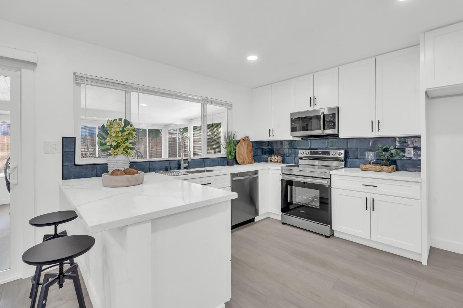 Detail Gallery Image 23 of 66 For 9184 Brian Ct, Sacramento,  CA 95826 - 3 Beds | 2 Baths