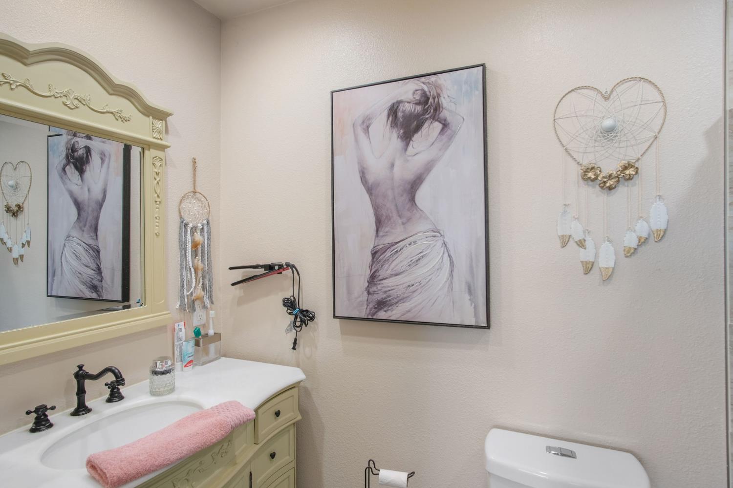 Detail Gallery Image 16 of 30 For 528 Church St, Modesto,  CA 95357 - 3 Beds | 2 Baths