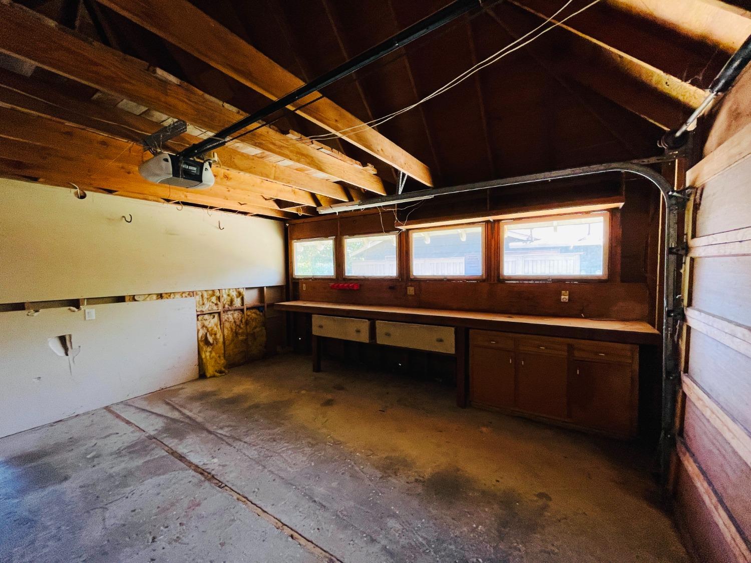 Detail Gallery Image 8 of 45 For 4016 Ridge St, Fair Oaks,  CA 95628 - 4 Beds | 2/1 Baths