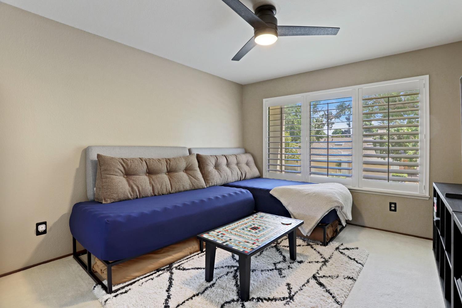 Detail Gallery Image 29 of 42 For 9105 Westcliff Ln, Fair Oaks,  CA 95628 - 3 Beds | 2/1 Baths