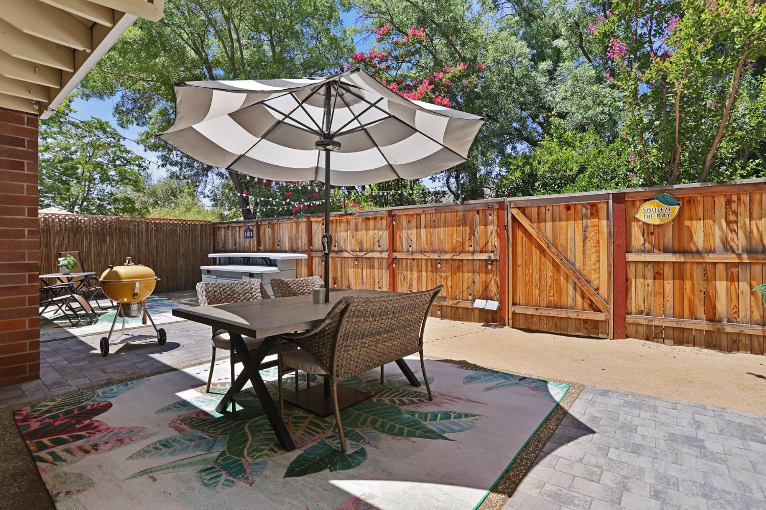 Detail Gallery Image 35 of 42 For 9105 Westcliff Ln, Fair Oaks,  CA 95628 - 3 Beds | 2/1 Baths