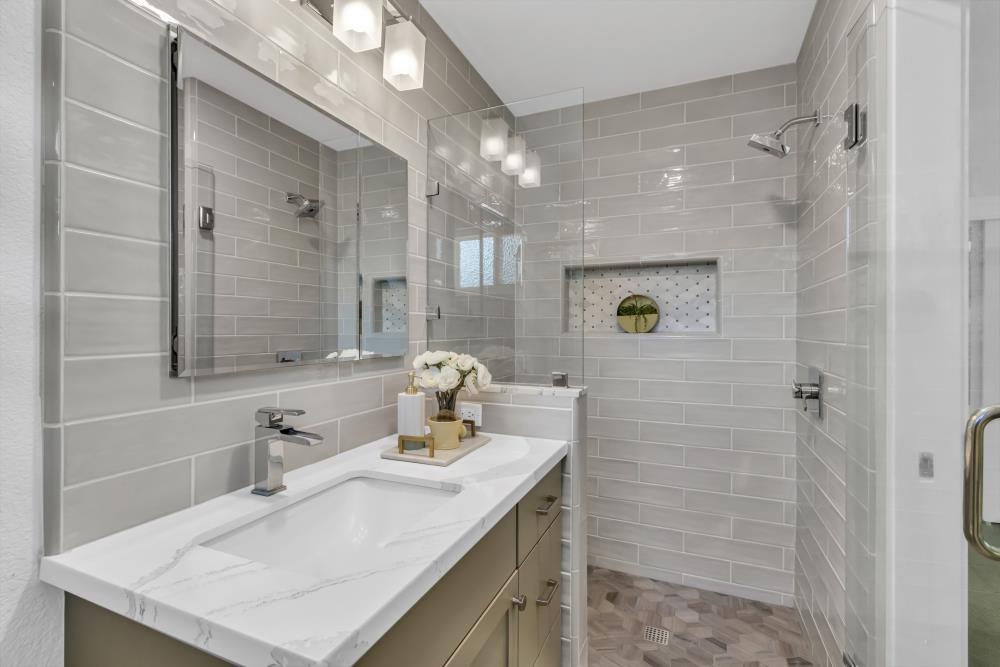 Detail Gallery Image 44 of 63 For 3825 Maudray Way, Carmichael,  CA 95608 - 3 Beds | 2/1 Baths
