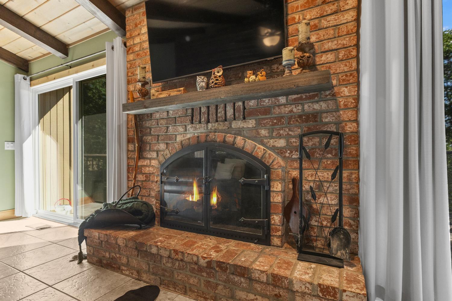 Detail Gallery Image 13 of 62 For 4414 Sierra Springs Dr, Pollock Pines,  CA 95726 - 2 Beds | 2 Baths