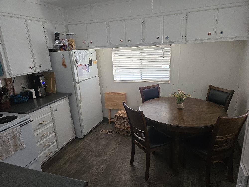 Detail Gallery Image 10 of 23 For 1400 N Tully Rd 32, Turlock,  CA 95380 - 2 Beds | 1 Baths