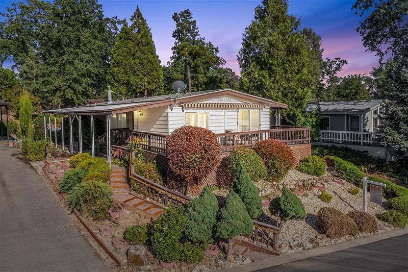 Detail Gallery Image 1 of 28 For 4380 Patterson Dr 201, Diamond Springs,  CA 95619 - 2 Beds | 2 Baths
